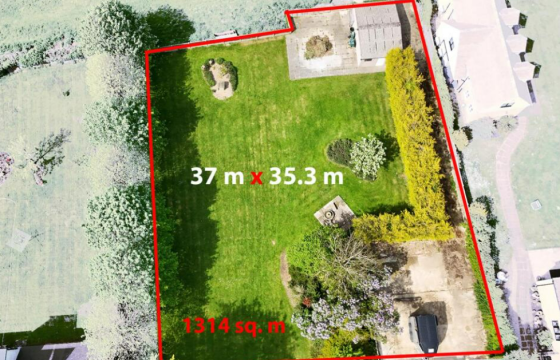 Plot for sale in Gotherington photo